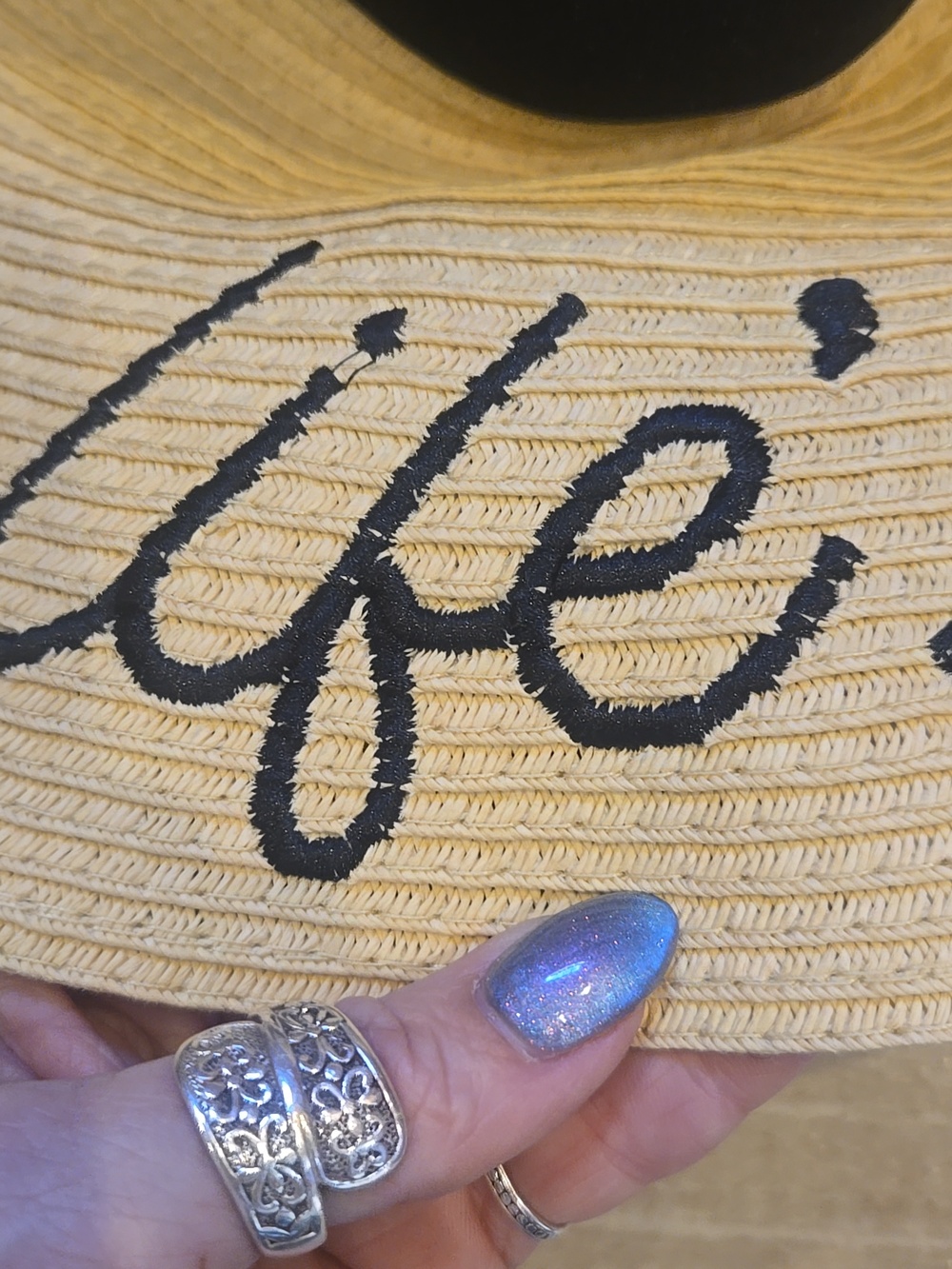 Serra "Life's a Beach" Tan Wide Brim Oversized Sun Hat - Picture 2 of 7